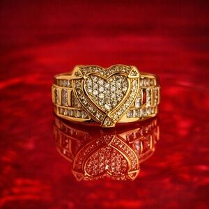 Gold Heart Ring - Size 8